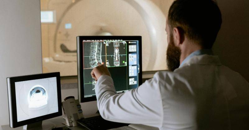 Pexels/MartProduction